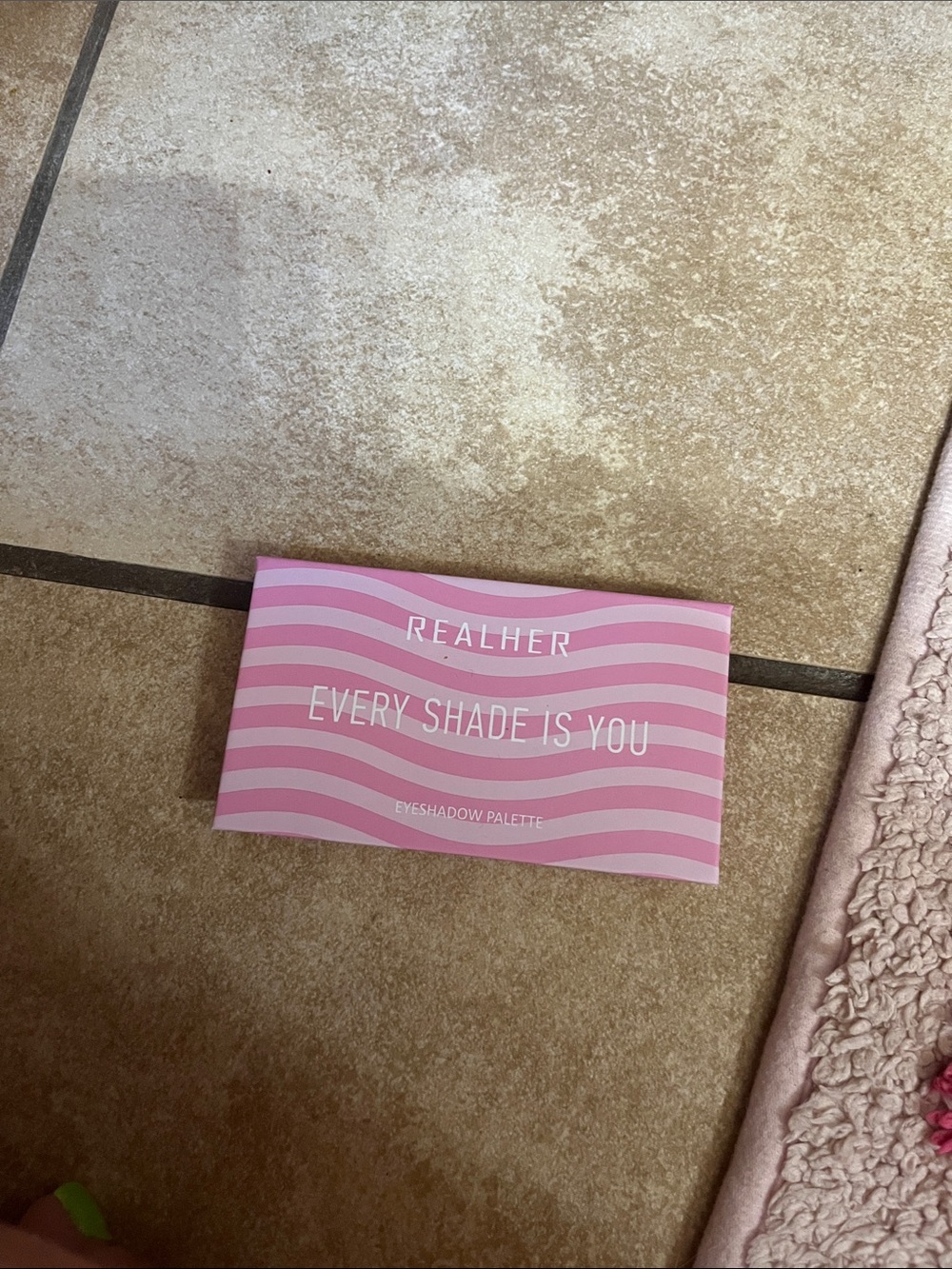 RealHer Pink Wave Eyeshadow Palette - Every Shade Is You